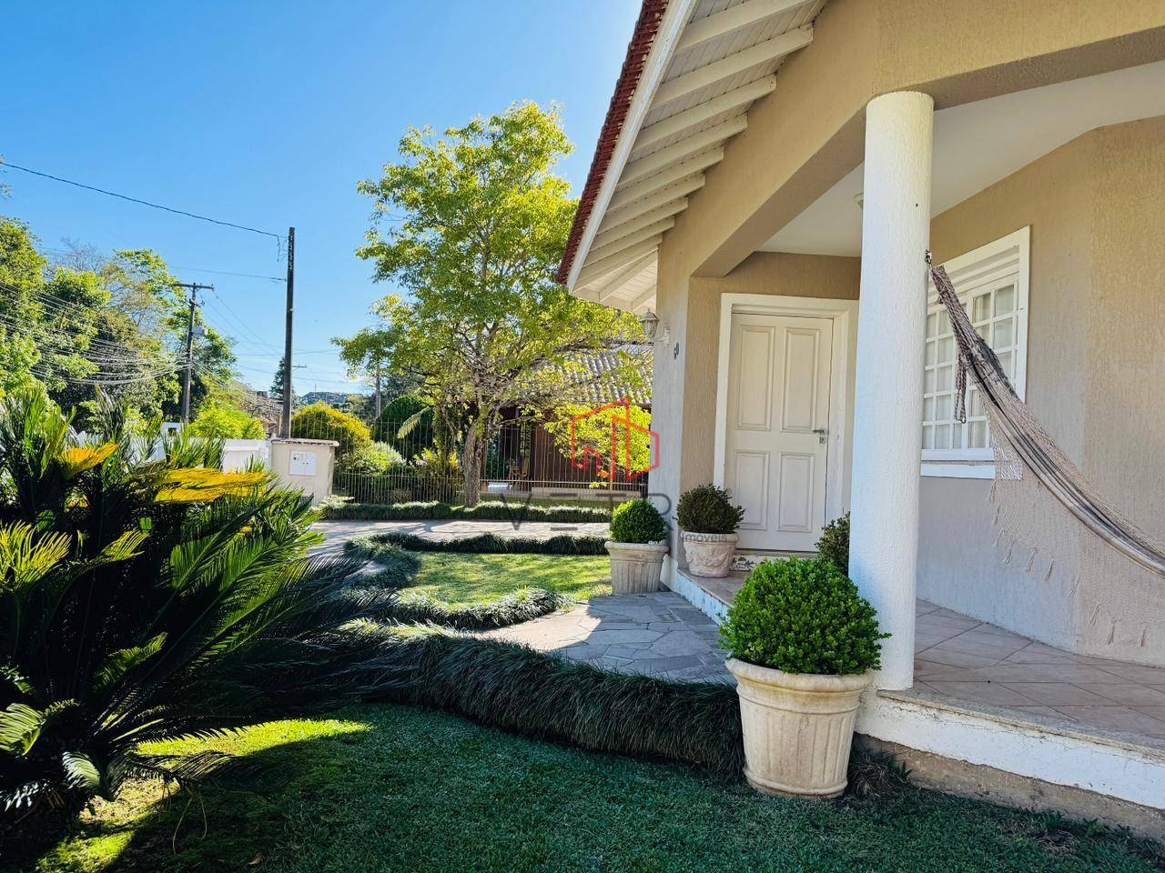 Casa, 4 quartos, 238 m² - Foto 4