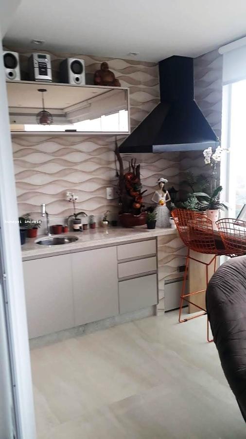 Apartamento à venda com 3 quartos, 104m² - Foto 3