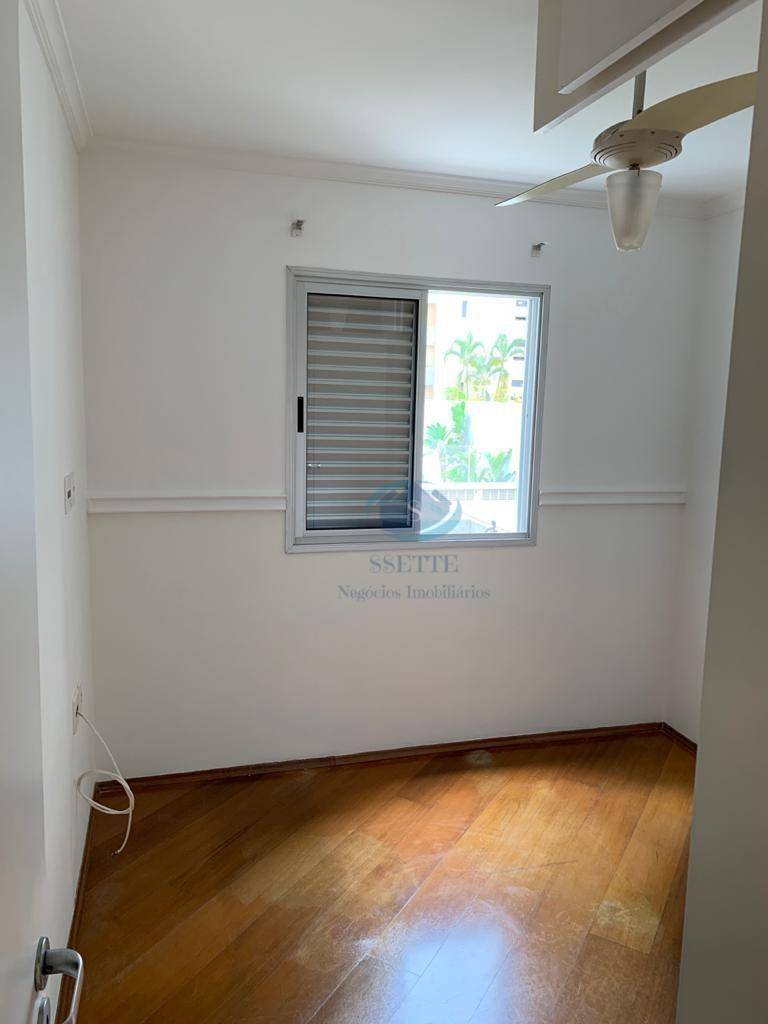 Apartamento à venda com 2 quartos, 66m² - Foto 5