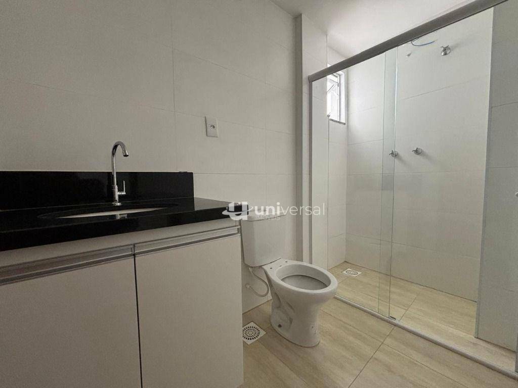 Apartamento para alugar com 2 quartos, 86m² - Foto 6