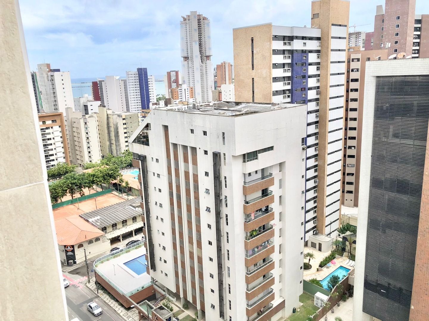 Apartamento à venda com 4 quartos, 395m² - Foto 5