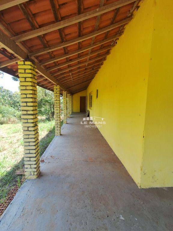 Chácara à venda com 2 quartos, 100m² - Foto 2