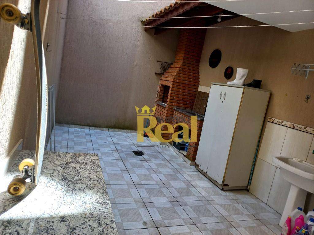 Sobrado à venda com 2 quartos, 150m² - Foto 18