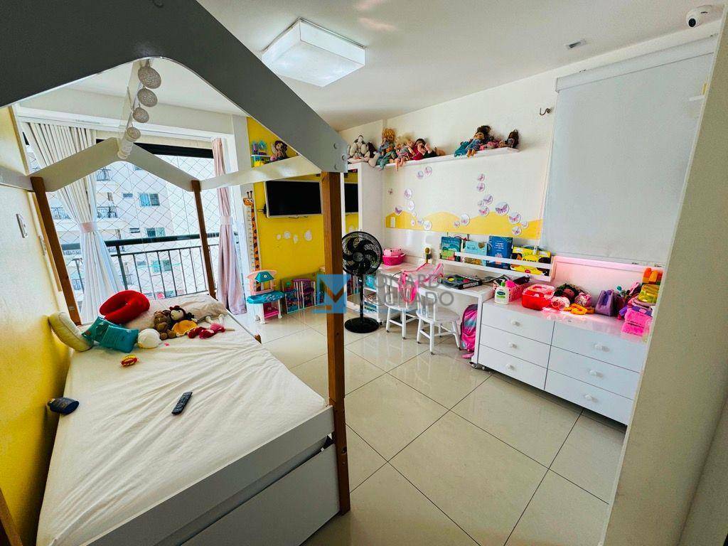 Apartamento à venda com 3 quartos, 165m² - Foto 9