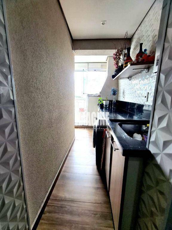 Apartamento à venda com 3 quartos, 70m² - Foto 12