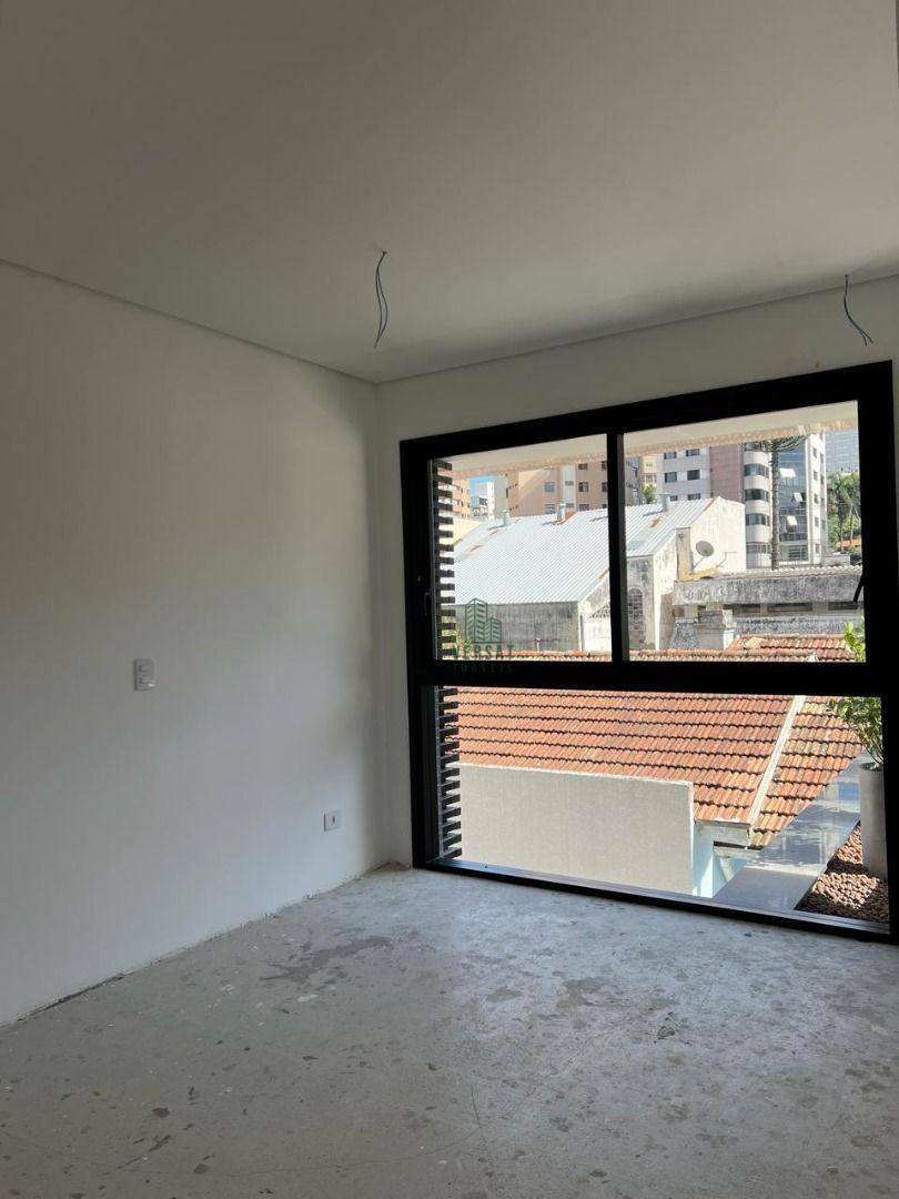 Apartamento à venda com 3 quartos, 101m² - Foto 9