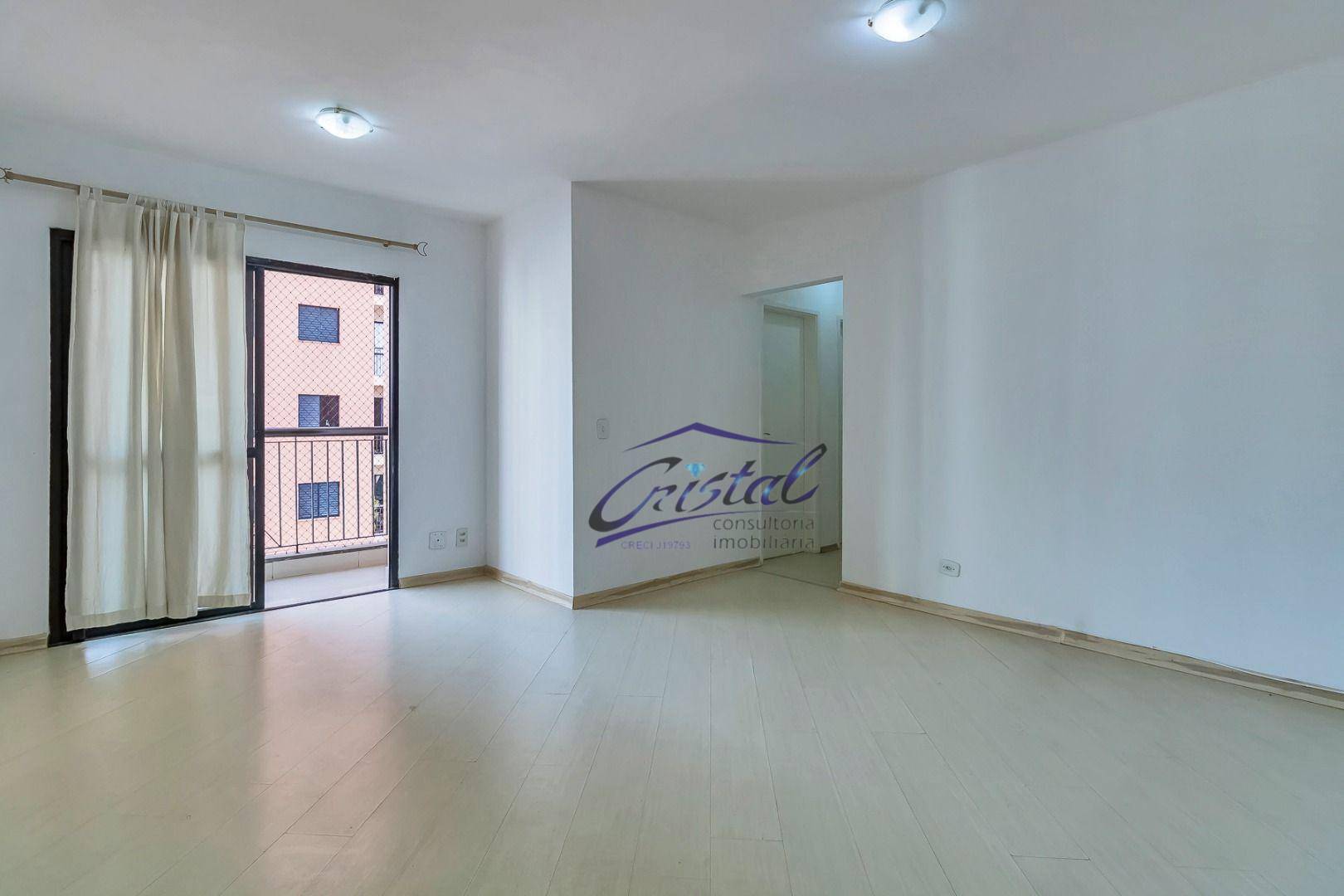 Apartamento à venda com 3 quartos, 76m² - Foto 2