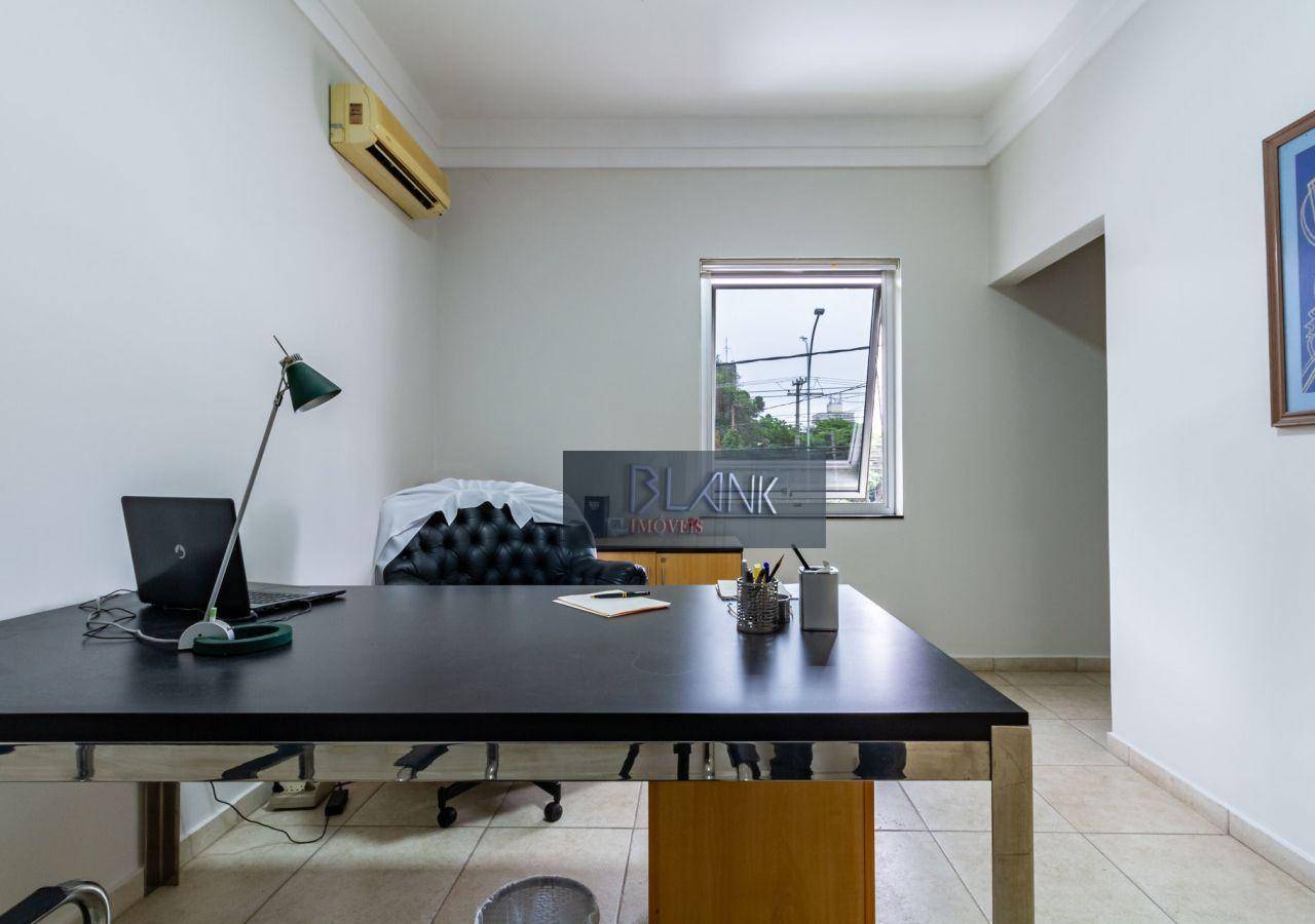 Casa à venda e aluguel com 4 quartos, 280m² - Foto 21