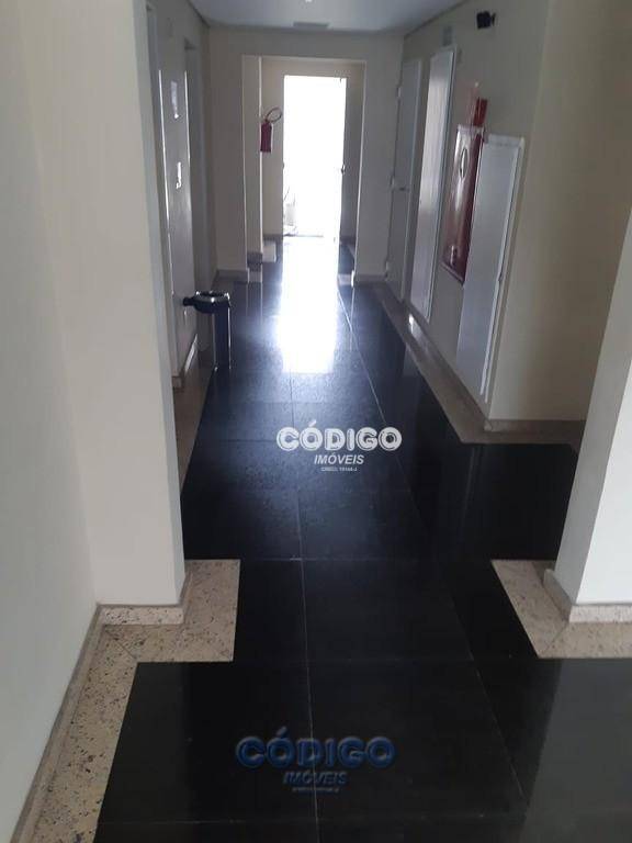 Apartamento à venda com 2 quartos, 58m² - Foto 17