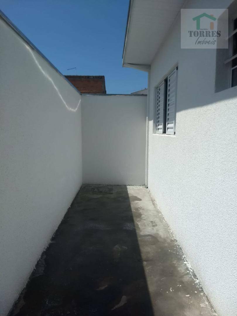 Casa à venda com 3 quartos, 120m² - Foto 7