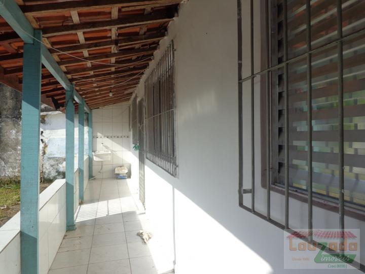 Casa à venda com 3 quartos, 250m² - Foto 9