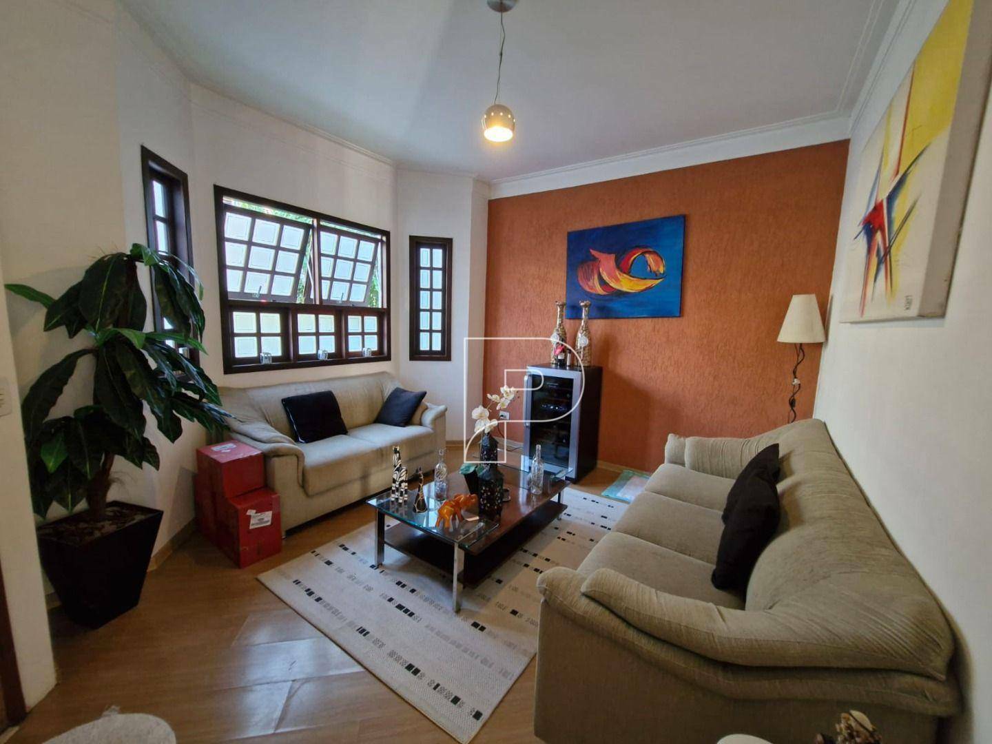 Casa de Condomínio à venda com 4 quartos, 261m² - Foto 4