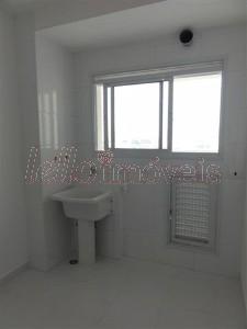 Apartamento à venda com 3 quartos, 186m² - Foto 8