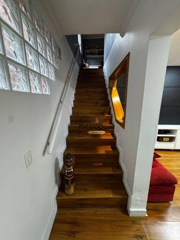 Sobrado à venda com 2 quartos, 215m² - Foto 7