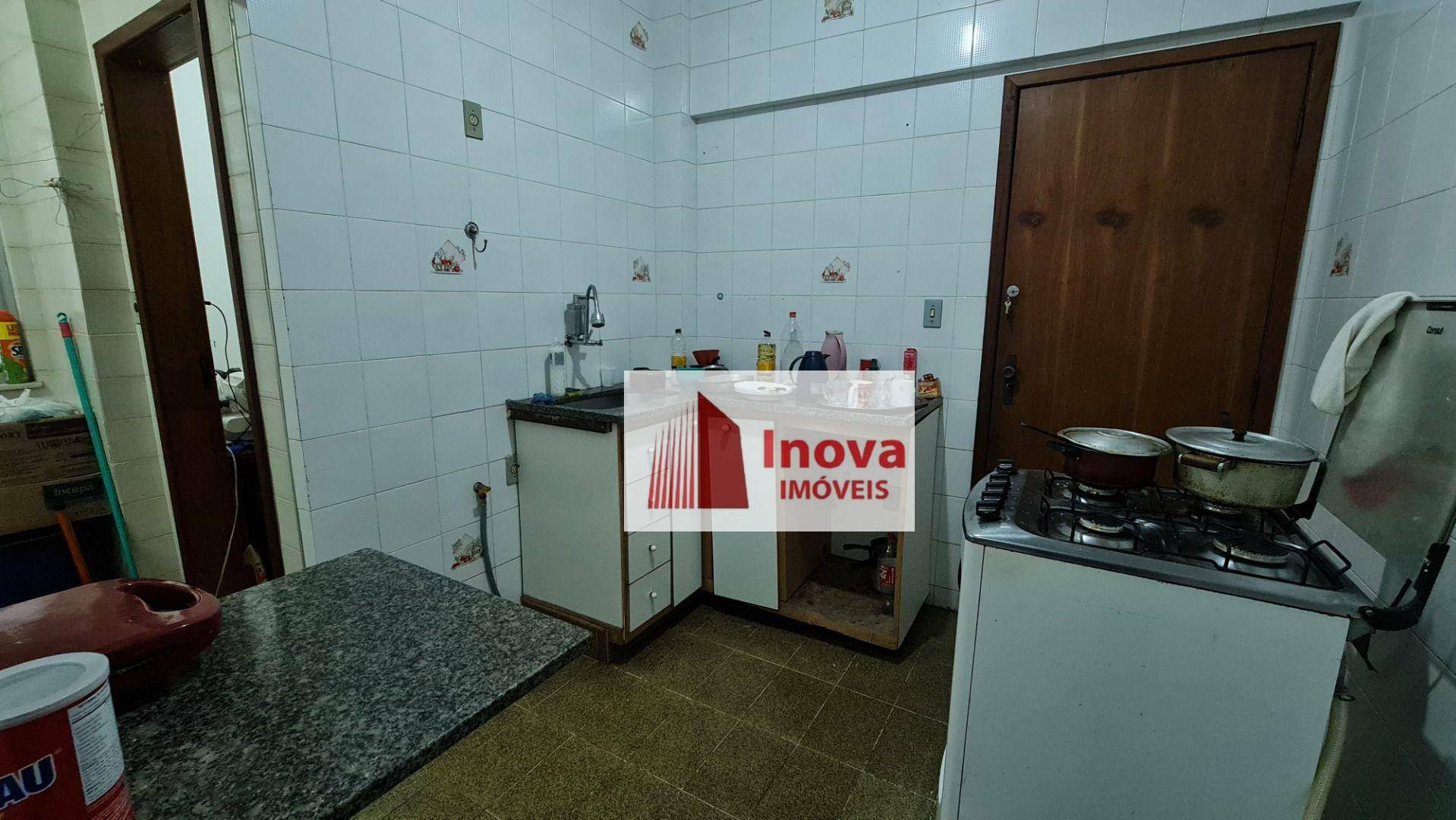 Apartamento à venda com 3 quartos, 140m² - Foto 23