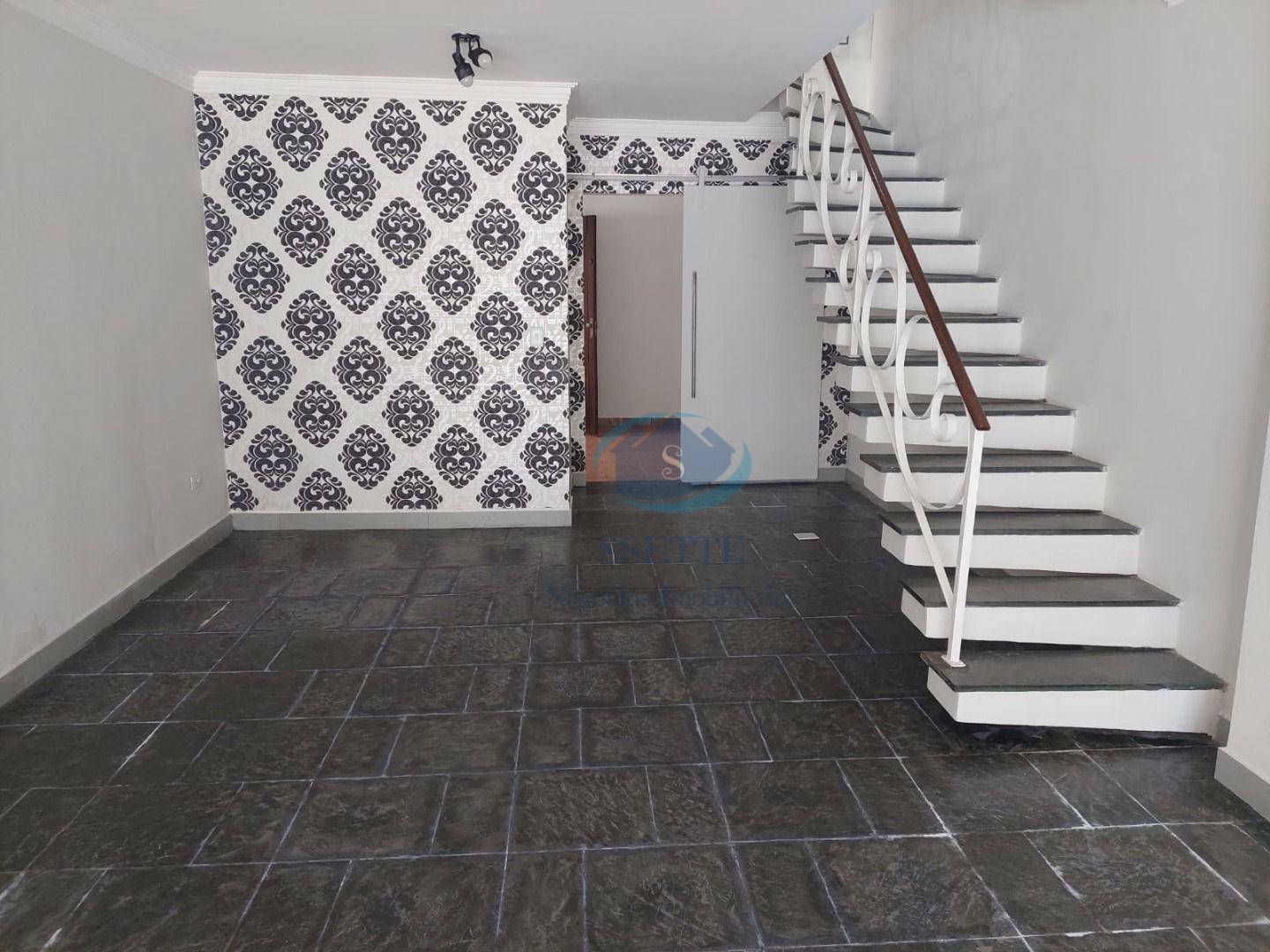 Sobrado para alugar com 3 quartos, 120m² - Foto 2