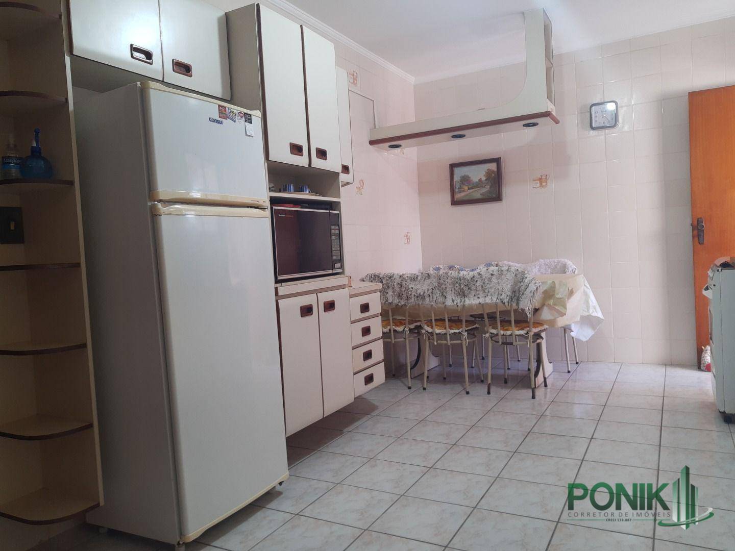 Apartamento à venda com 3 quartos, 128m² - Foto 8