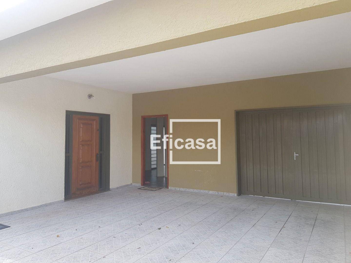 Casa à venda com 4 quartos, 350m² - Foto 3