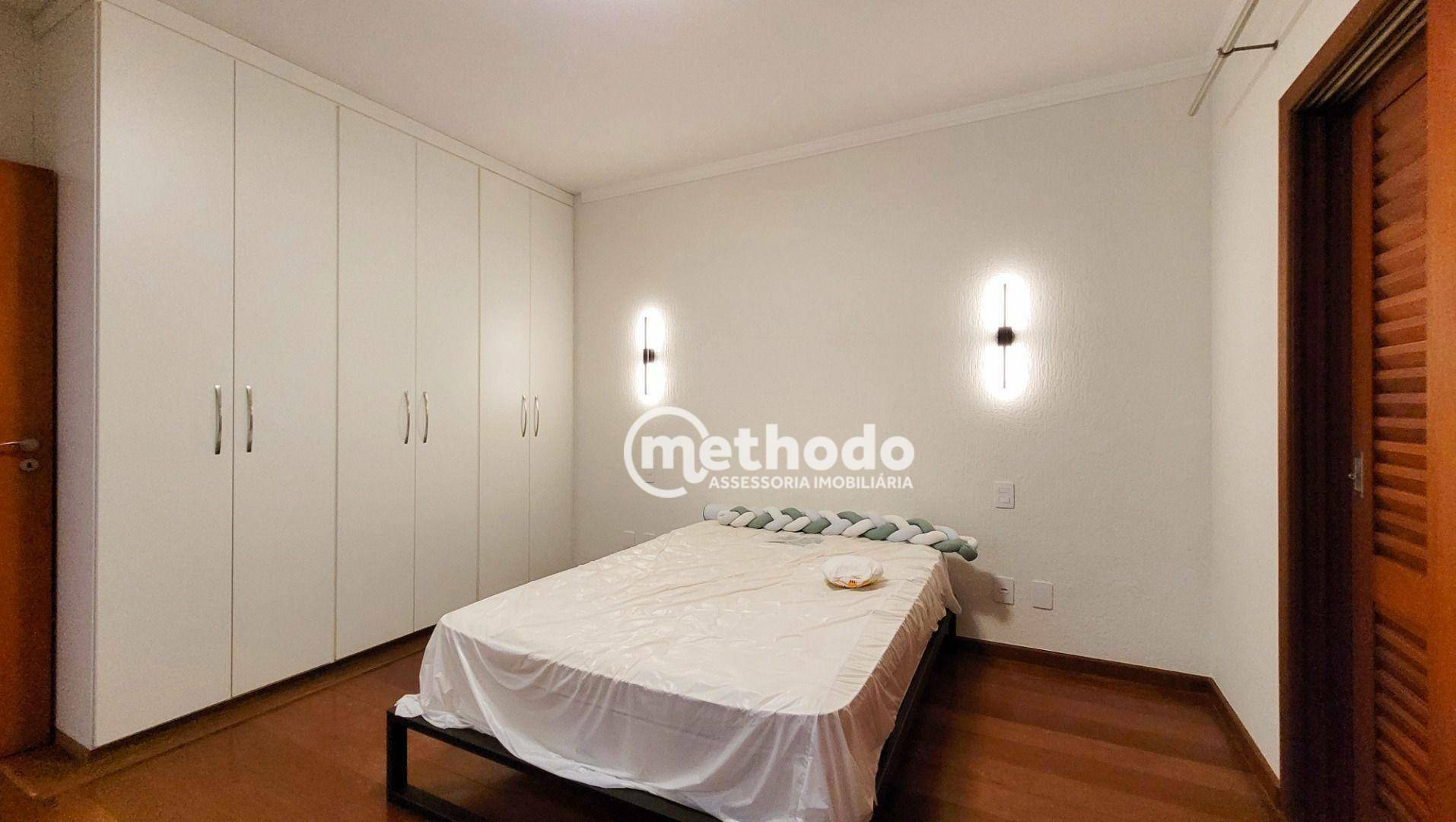 Casa de Condomínio à venda com 4 quartos, 309m² - Foto 30