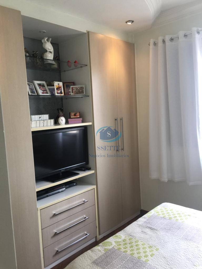 Apartamento à venda com 3 quartos, 70m² - Foto 15