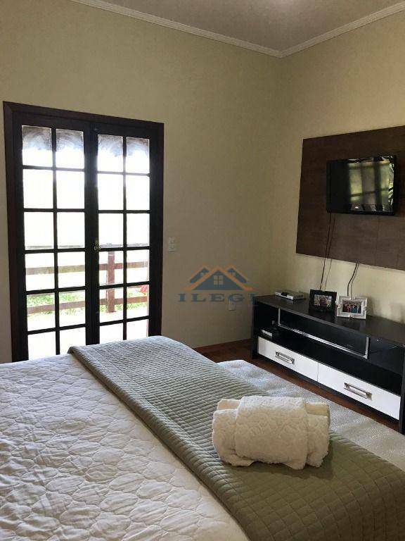 Chácara à venda com 5 quartos, 290m² - Foto 23