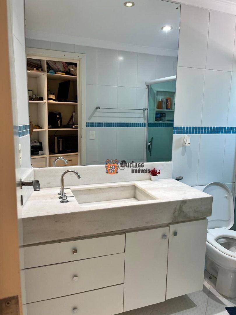 Sobrado à venda com 4 quartos, 306M2 - Foto 17