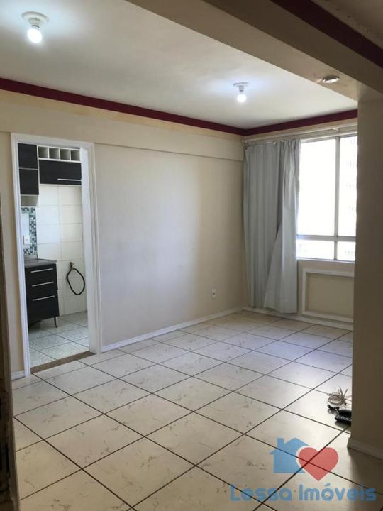 Apartamento à venda com 2 quartos, 62m² - Foto 12