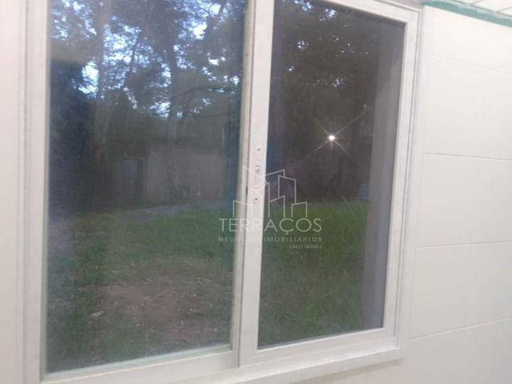 Casa de Condomínio para alugar com 2 quartos, 200m² - Foto 16