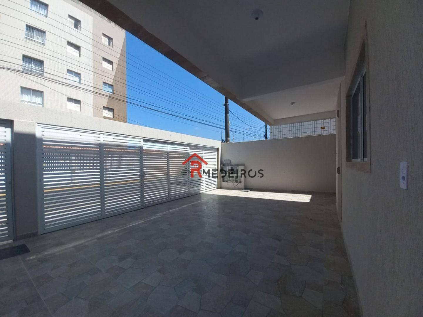 Sobrado à venda com 2 quartos, 57m² - Foto 4