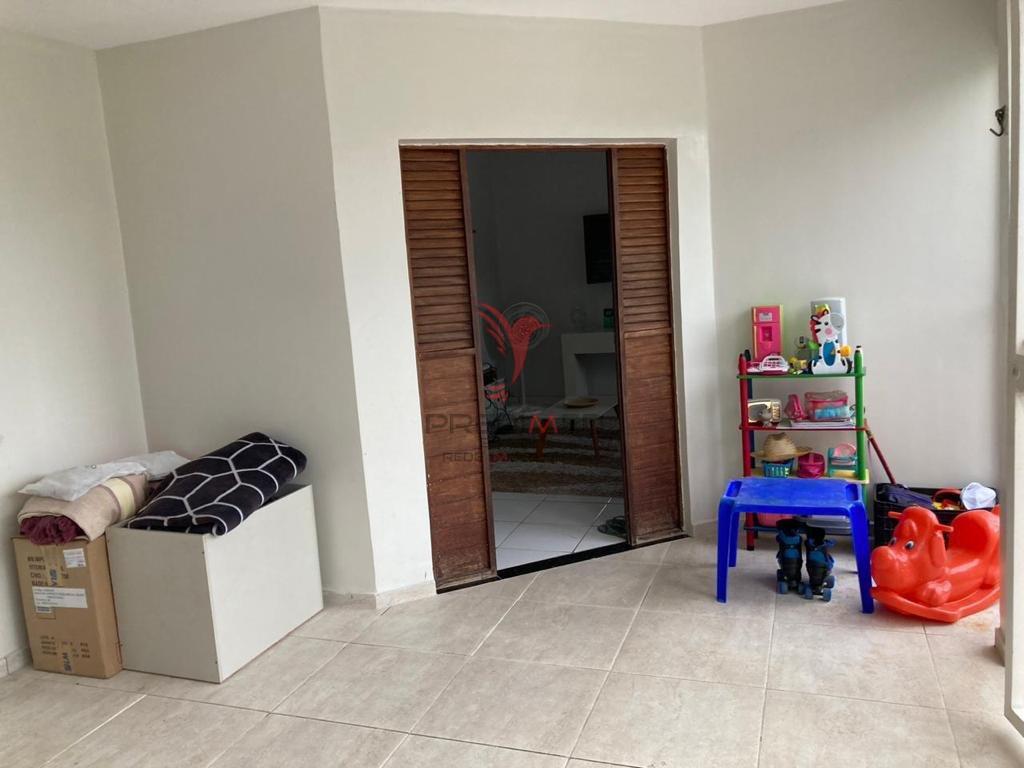 Casa à venda com 3 quartos, 145m² - Foto 3