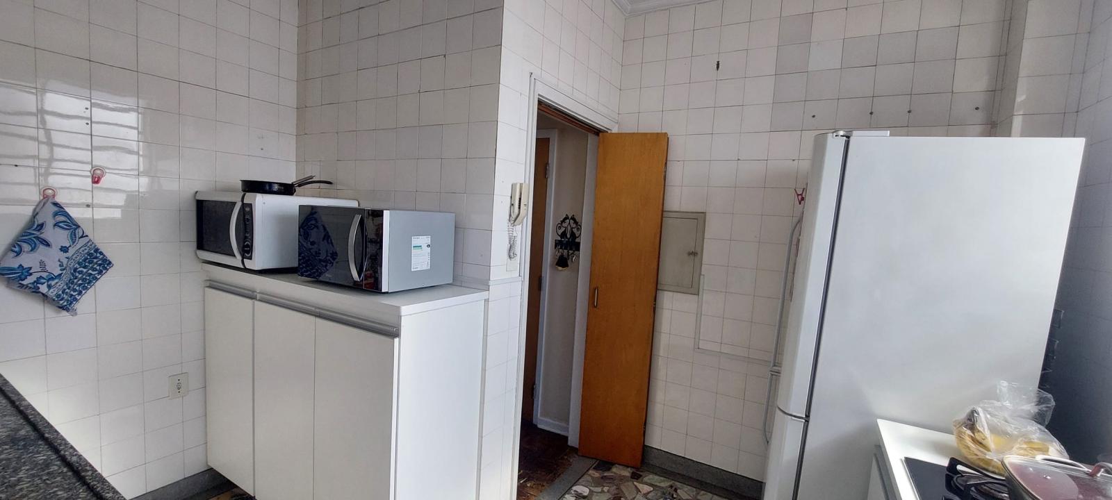 Apartamento à venda com 3 quartos, 100m² - Foto 8