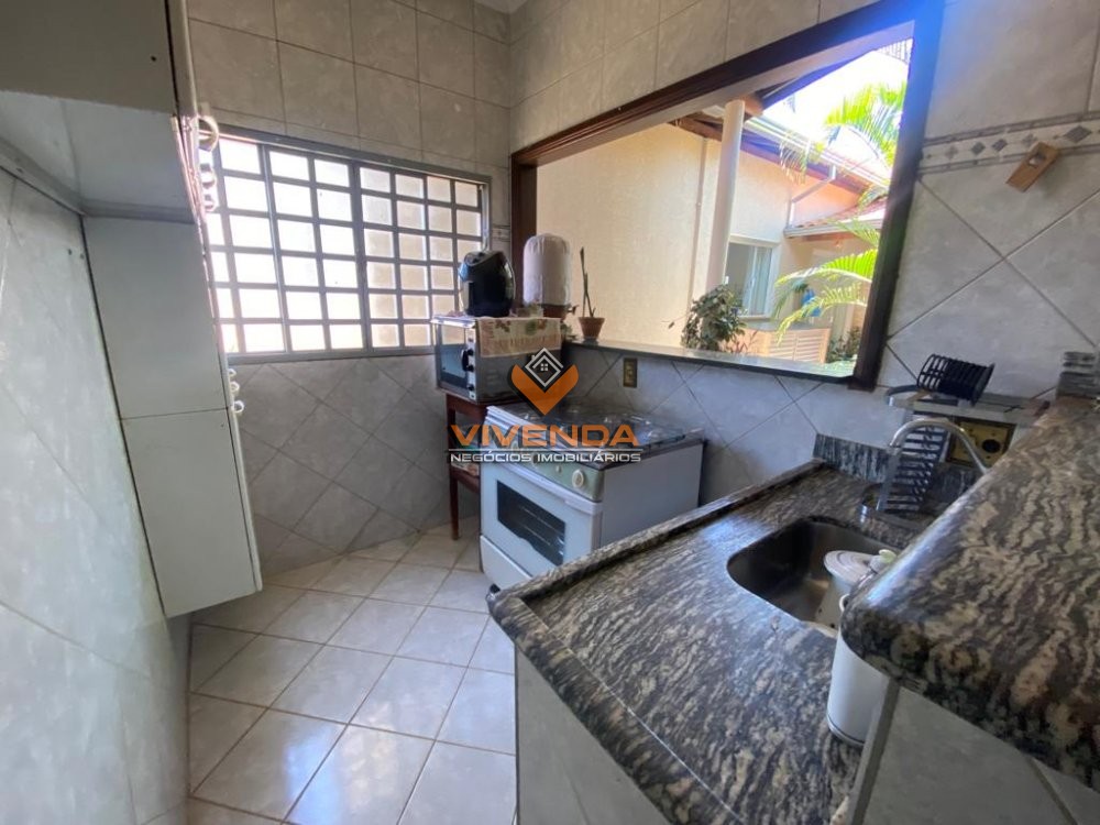 Casa à venda com 3 quartos, 207m² - Foto 22