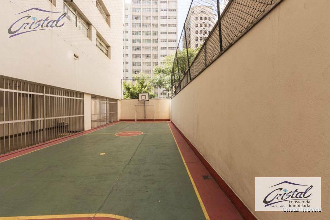 Apartamento à venda com 4 quartos, 240m² - Foto 18