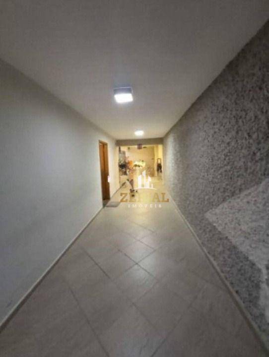 Casa à venda com 5 quartos, 250m² - Foto 13