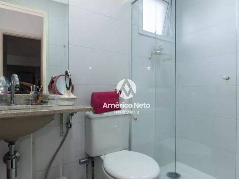 Apartamento à venda com 2 quartos, 69m² - Foto 7