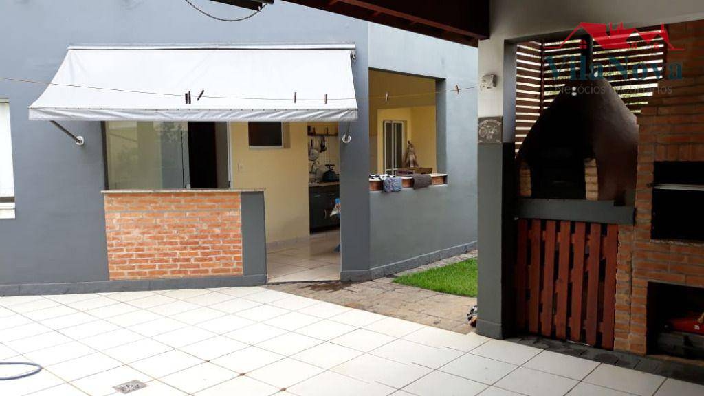 Casa de Condomínio à venda com 2 quartos, 180m² - Foto 4