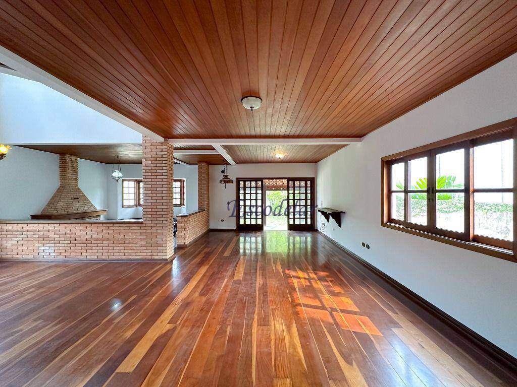 Casa de Condomínio à venda com 3 quartos, 260m² - Foto 5