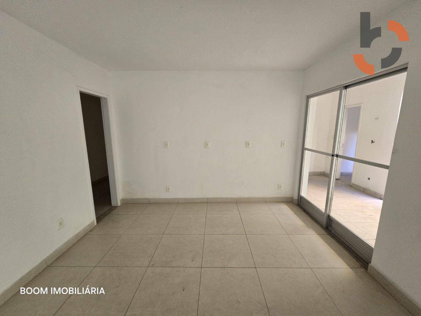 Casa à venda com 2 quartos, 100m² - Foto 8