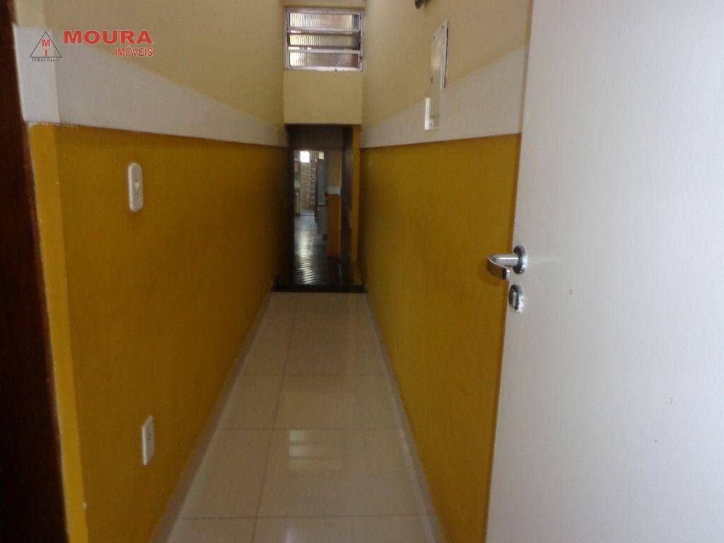 Sobrado à venda com 4 quartos, 350m² - Foto 22