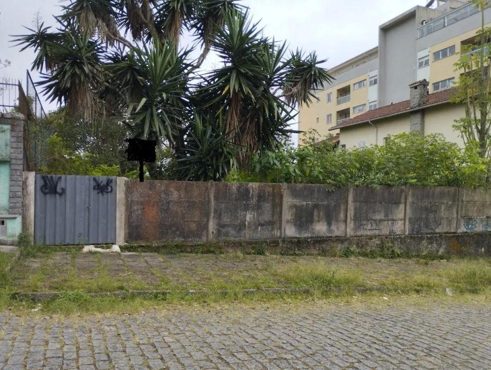 Terreno à venda, 1000m² - Foto 1