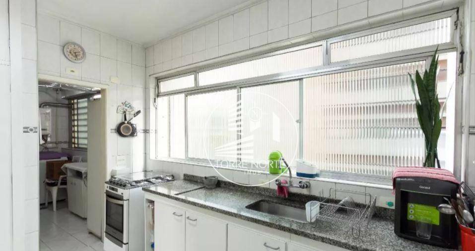 Apartamento à venda com 3 quartos, 128m² - Foto 9