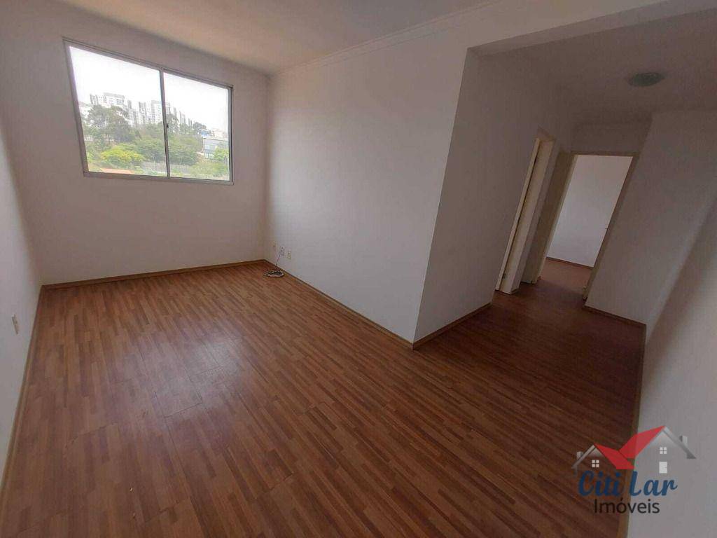 Apartamento à venda com 2 quartos, 48m² - Foto 2