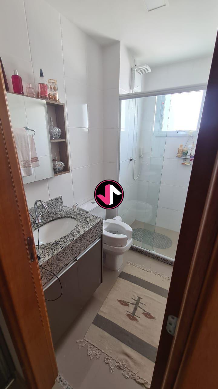 Apartamento à venda com 3 quartos - Foto 1