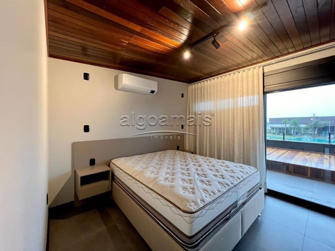 Casa de Condomínio à venda com 4 quartos, 265m² - Foto 33