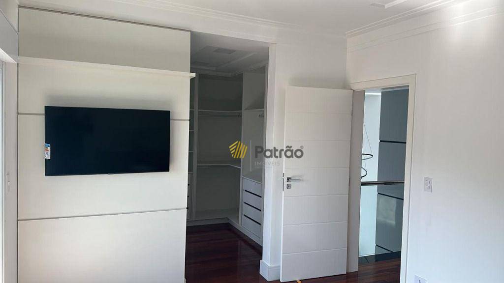 Casa de Condomínio à venda com 4 quartos, 548m² - Foto 6