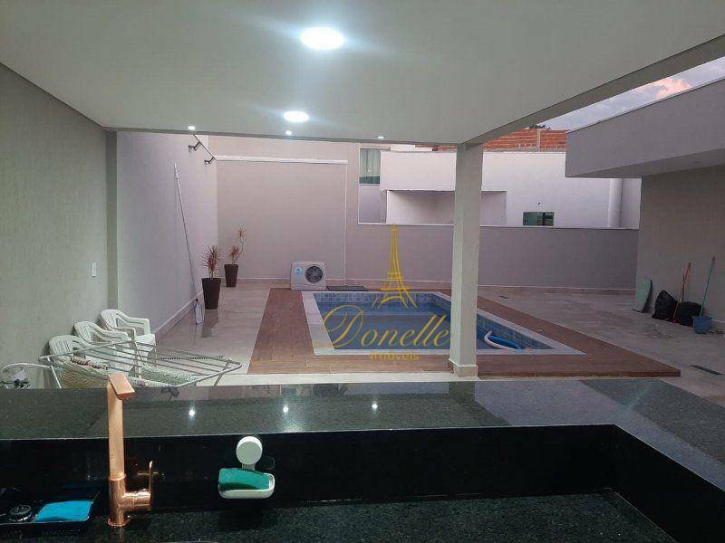 Casa de Condomínio à venda com 3 quartos, 220m² - Foto 9