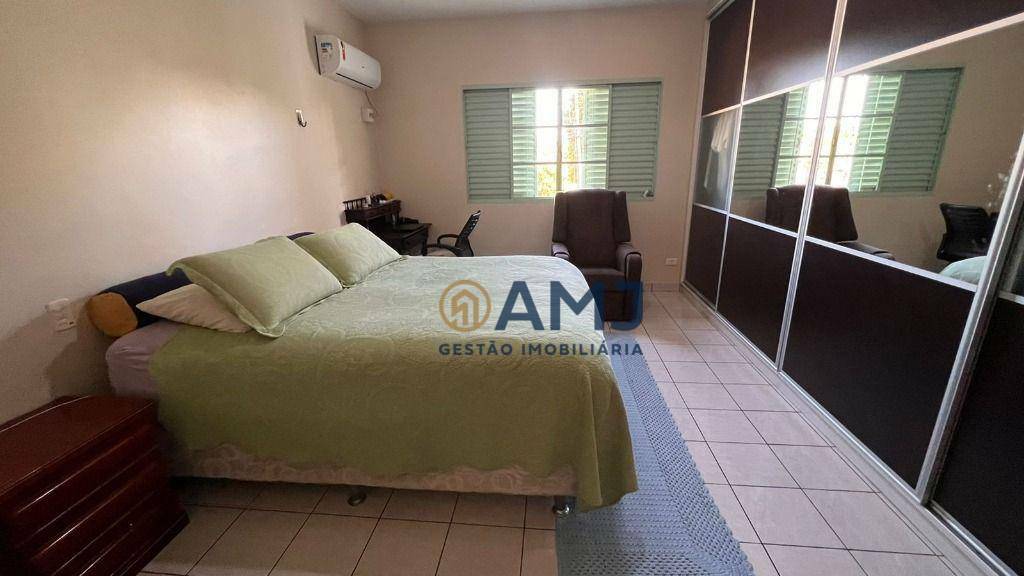 Sobrado à venda com 3 quartos, 316m² - Foto 21