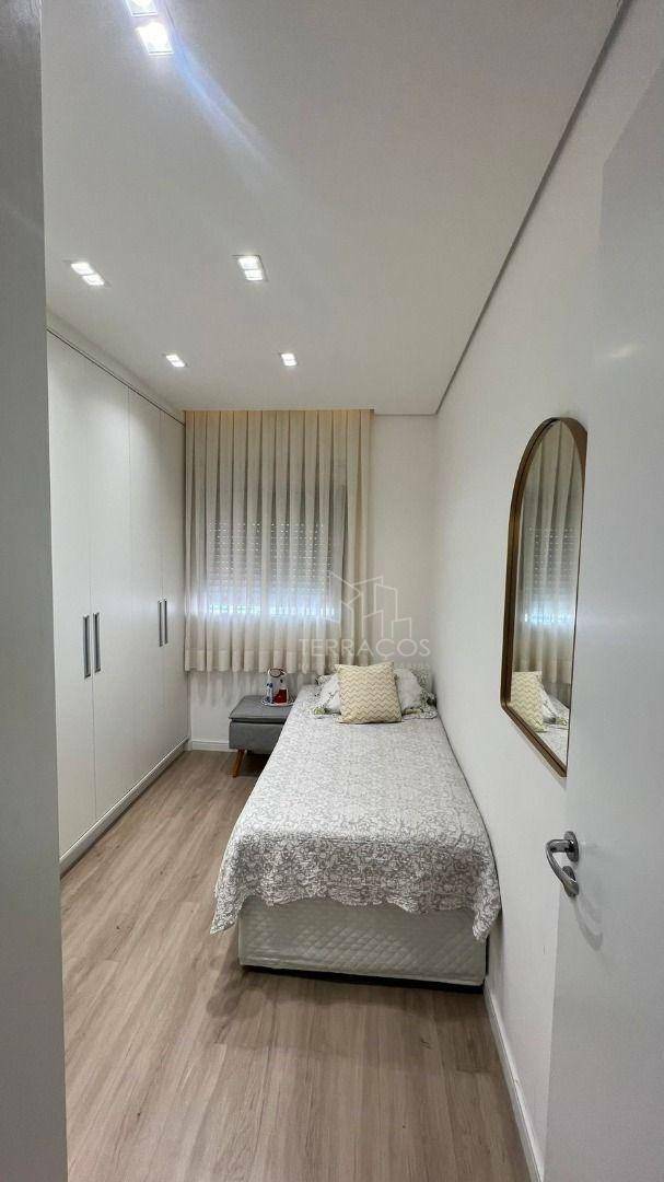 Apartamento à venda com 3 quartos, 72m² - Foto 32