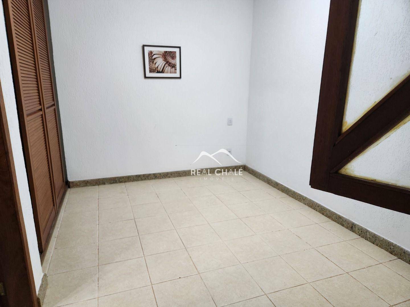 Casa de Condomínio à venda com 5 quartos, 300m² - Foto 34