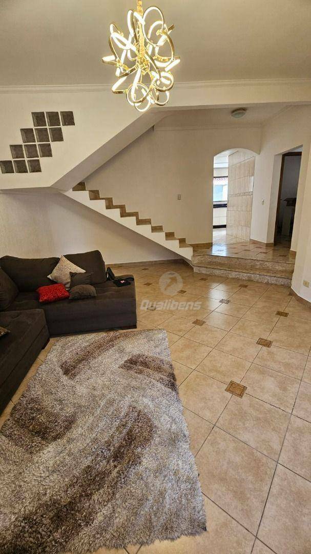Sobrado à venda com 3 quartos, 324m² - Foto 3